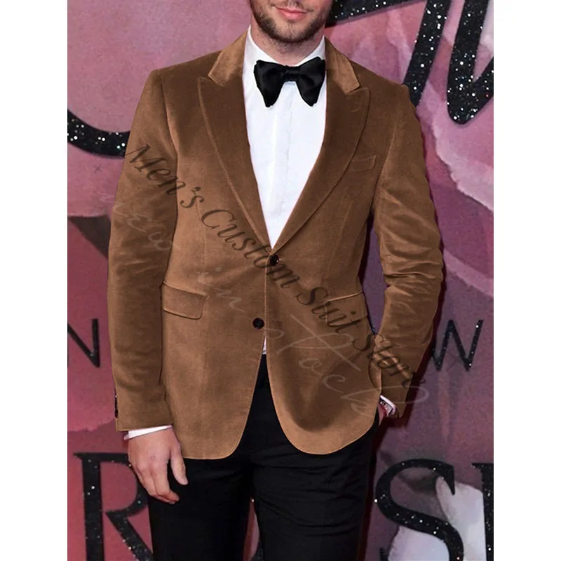 Excellent Pink Mens Suits Velvet Wedding Tuxedos Peaked Lapel Slim Fit Prom Party Suits Popular Man Blazers Suit(Jacket+Pants)