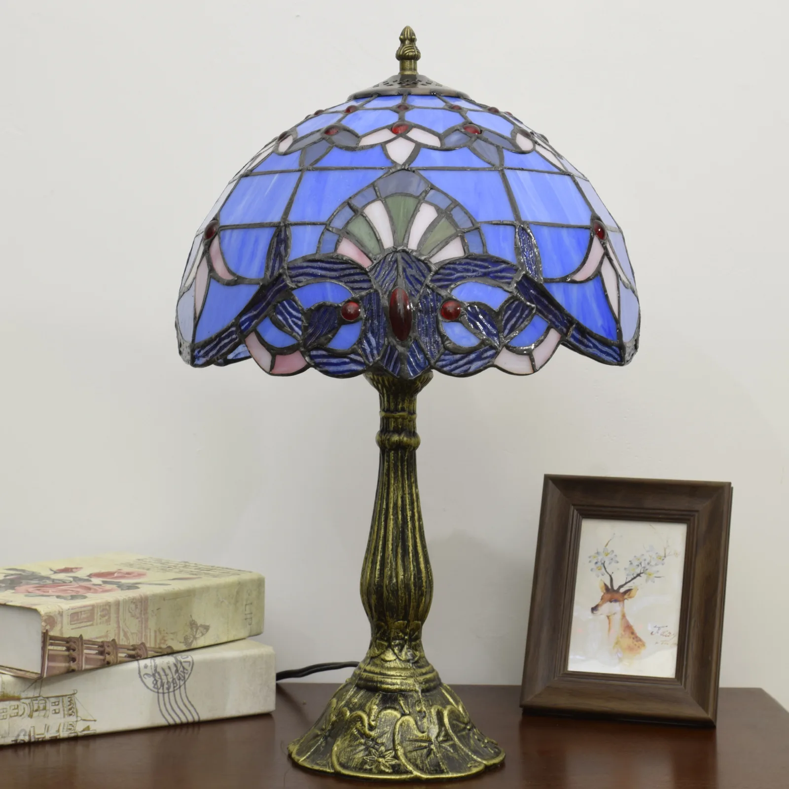 European-Style Pastoral Hotel Lobby Room Lights Living Room Dining Room Bedroom Bedside Baroque Style Stained Glass Table Lamps view 2