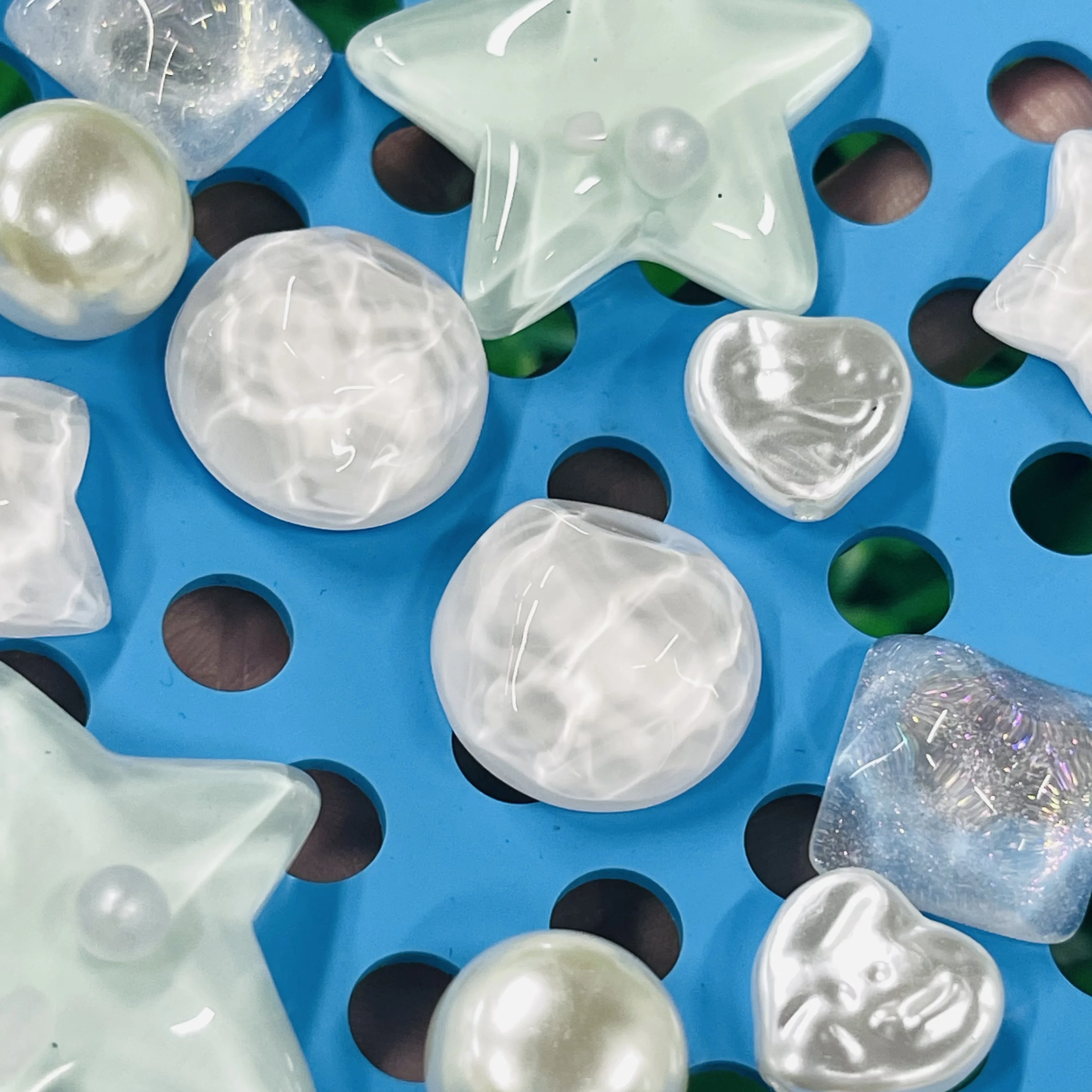 

1-12PCS White Star Heart Pearl Resin Shoe Charms DIY Sandals Accessories Buckle Shoes Ornament For Woman Children Party Gift