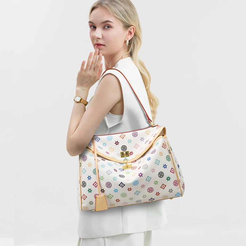 

Luxury Classic Monogram Pattern Shoulder Bag,Dopamine Color Tote Bag for Women,Chic Commuter & Everyday Iconic Motif Handbag
