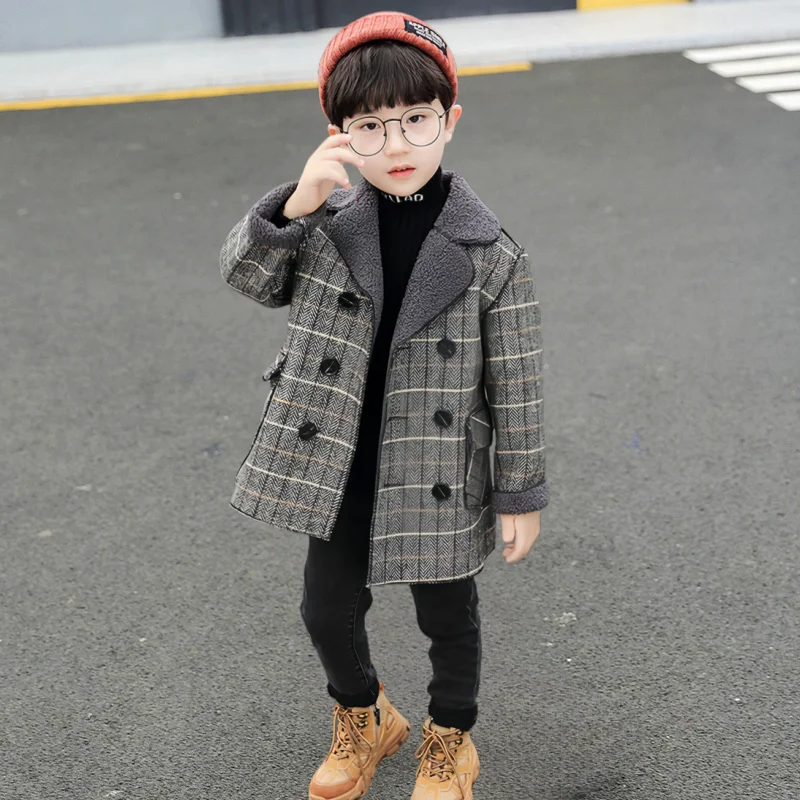 

Boys' Thickened Woolen Coat with Double Buttons Checkered Winter Kids' Outerwear for Ages 3-12