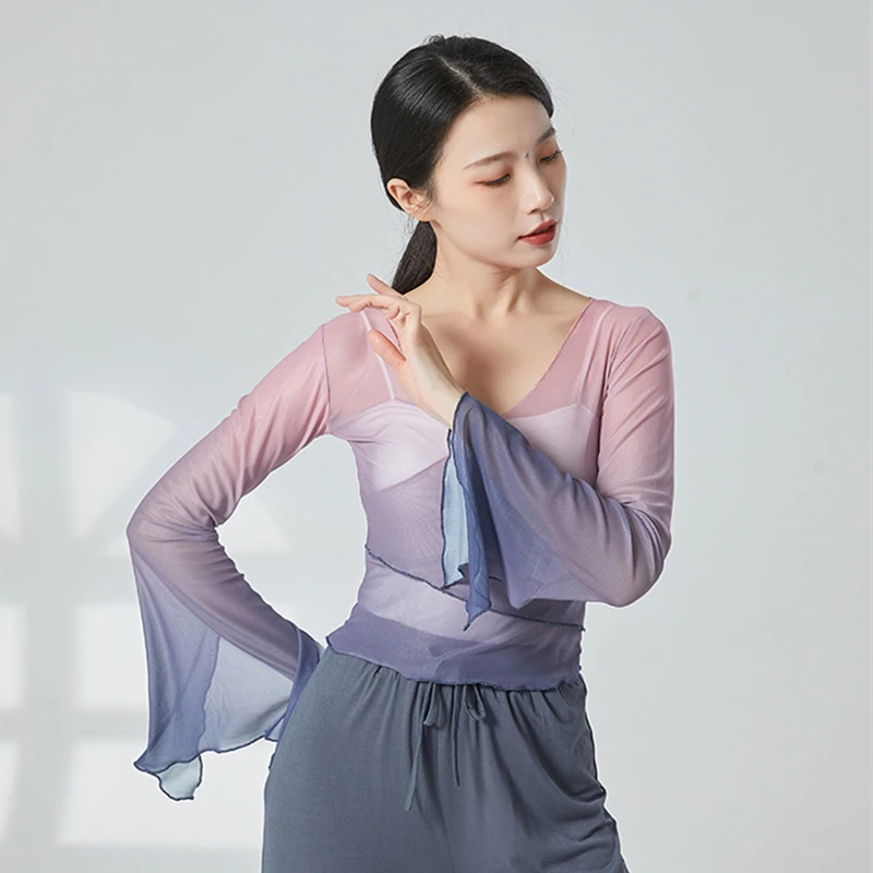 

Classical Dance Gauze Top Women Gradient Color Long Flared Sleeve Shirt Flowy Body Rhyme Chinese Folk Dancewear Top Stage Outfit