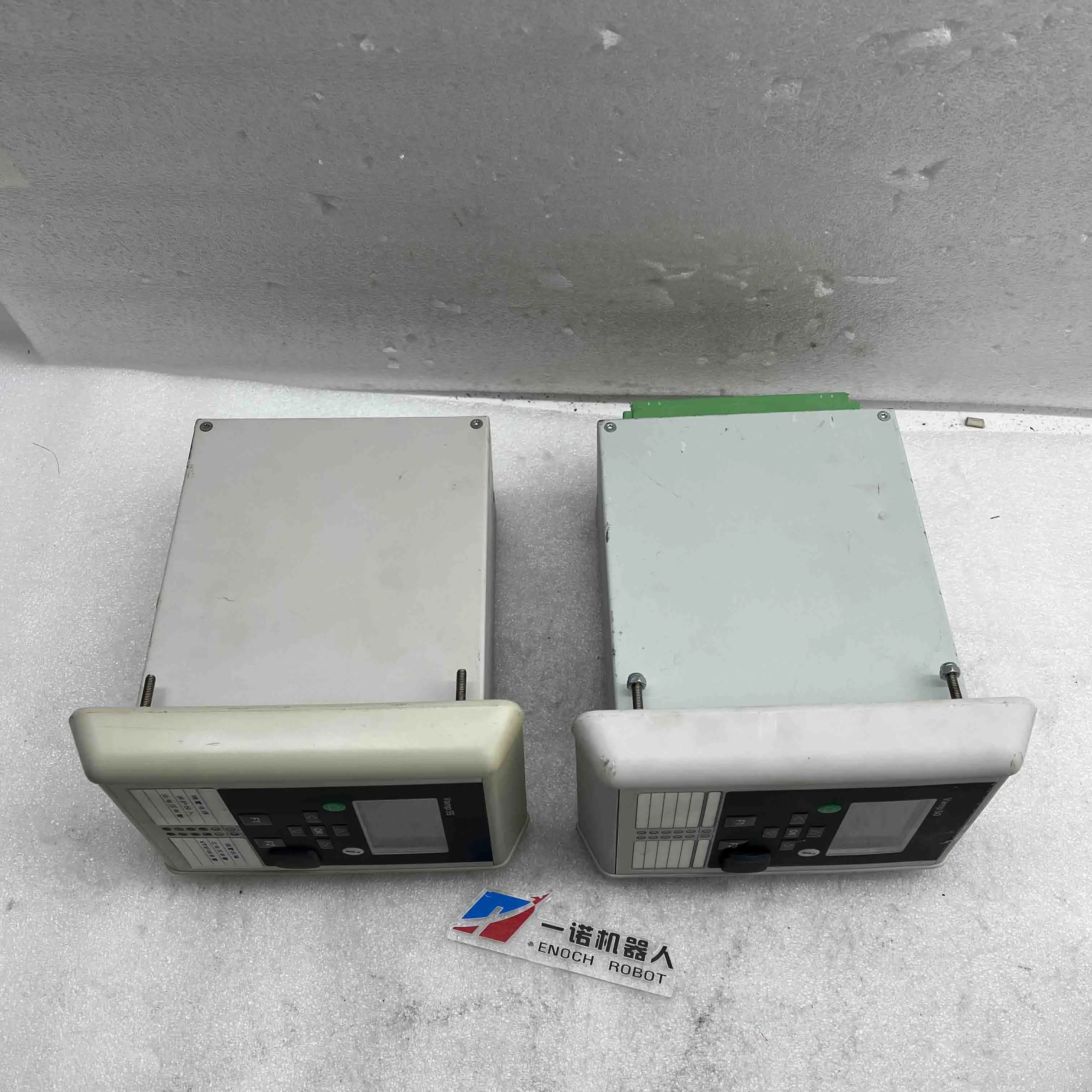 VAMP55 V55-015424 4XAB2BBB V50-01580 3AAA2BBA Relay VAMP 50 V50-026444 3AAA2BBA (Consult Actual Price) Factory Direct Sale