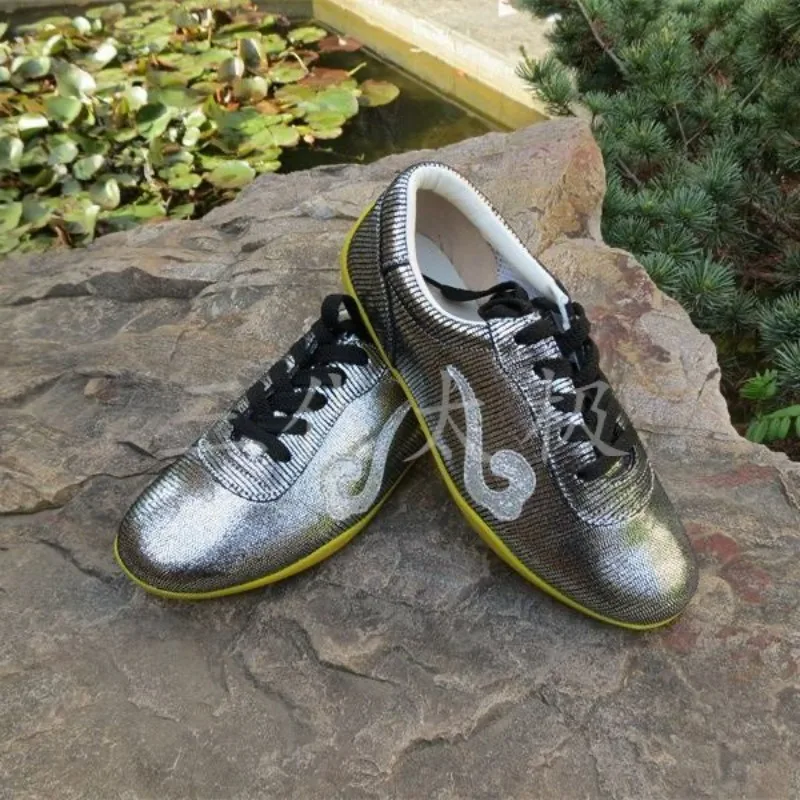 Scarpe professionali per arti marziali Uomo Donna Competizione Sport Scarpe da allenamento per palestra Scarpe Tai Chi resistenti unisex Scarpe Wushu
