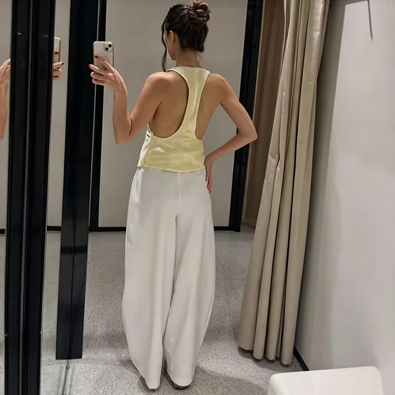 Women's 2026 New Summer Tank Tops Chic Slim V-neck Women's Holiday Top Fashion Street Youth Unique Travel Comfort Vest Blouse