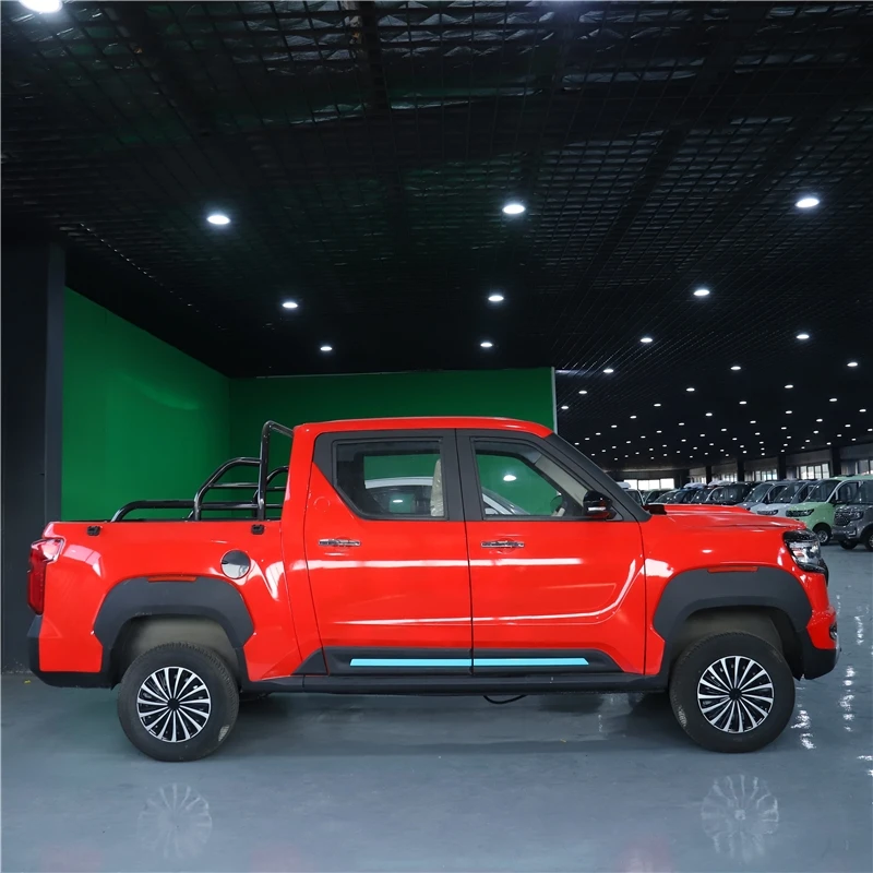 4-Seat new energy adult electric freight pickup suitable for daily use