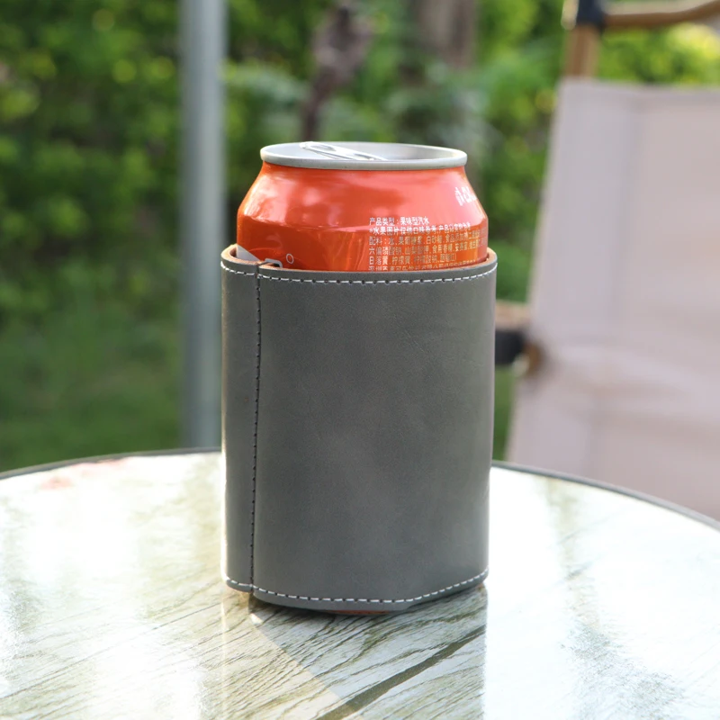 Funda Enfriadora de Latas de 330ml de Cuero PU Retro - Porta Botellas de Cerveza con Aislamiento Térmico, Cubierta Anticongelante para Latas de Refresco