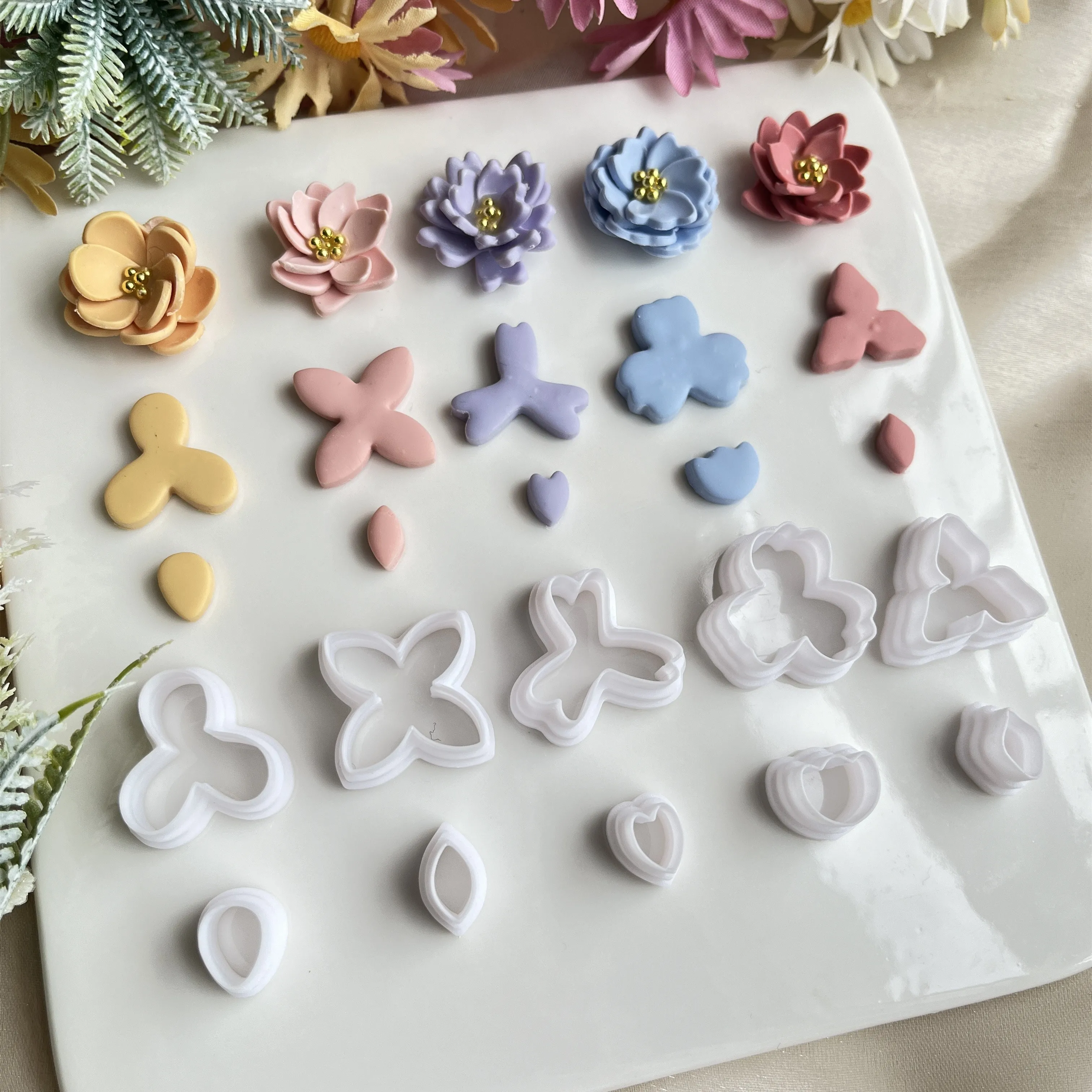 Plant flowers petal shapes of different sizes clay mold cutter with high precision DIY handmade earrings jewelry making