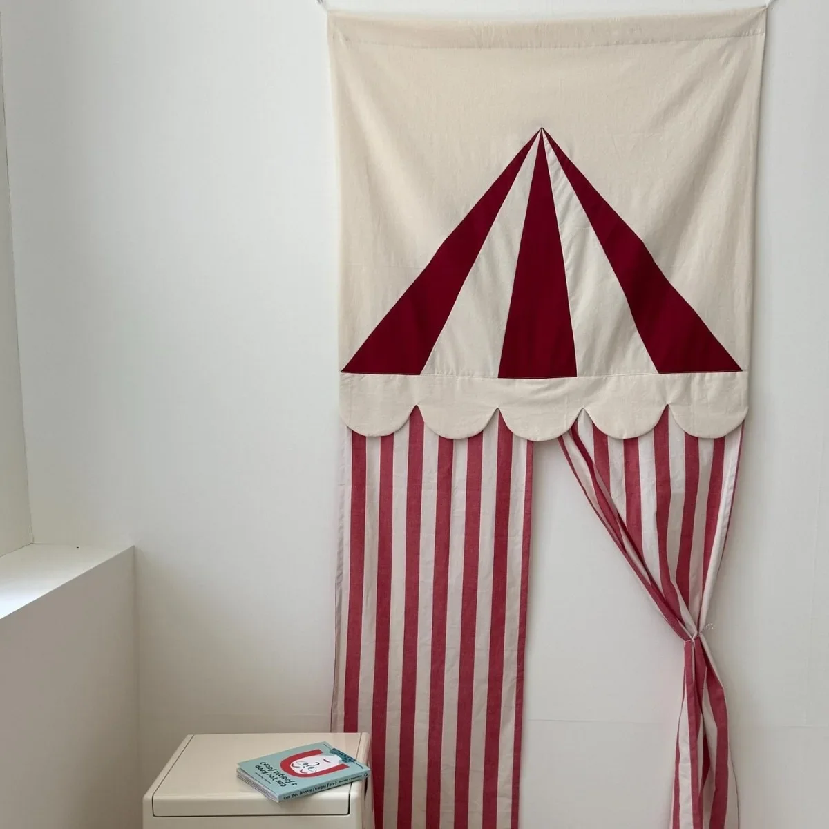 Korean Style Circus Tent Stripe Door Curtain Fabric Home Decor Partition Curtain Creative Home Use Door Curtain