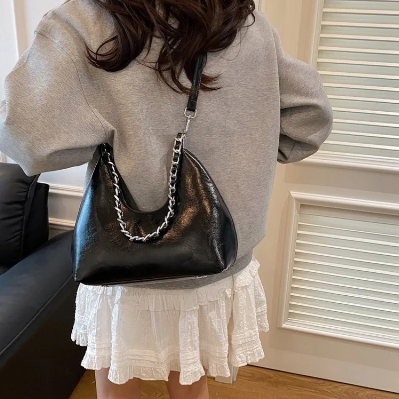 

Chic And Practical Ladies Tote Bag Water Resistant Leather Handbags For Women Work Travel Shoulder Bag Spacious Design