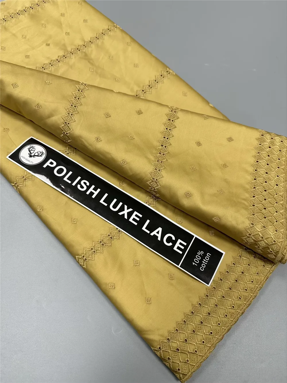 

Luxury African Swiss Voile Lace Fabric Fashion Polish Premium 100% Cotton Lace Fabric for Men&Women Dress 5 Yards 17A16