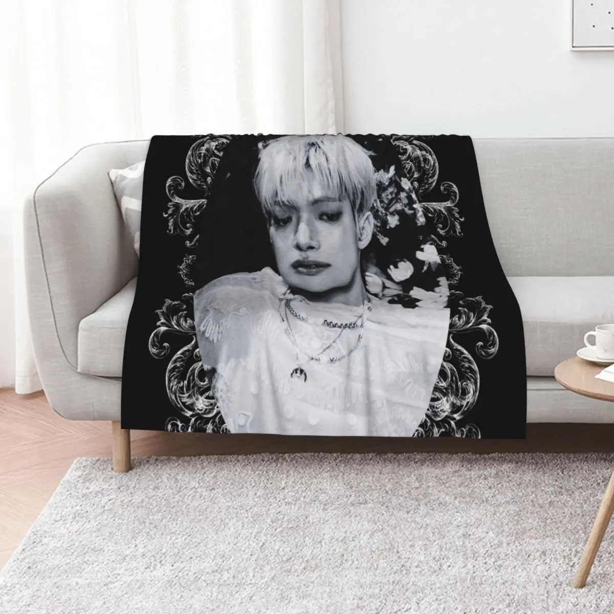 

Mingi ATEEZ Throw Blanket Decoratives Soft Plaid Luxury St Flannel Blankets