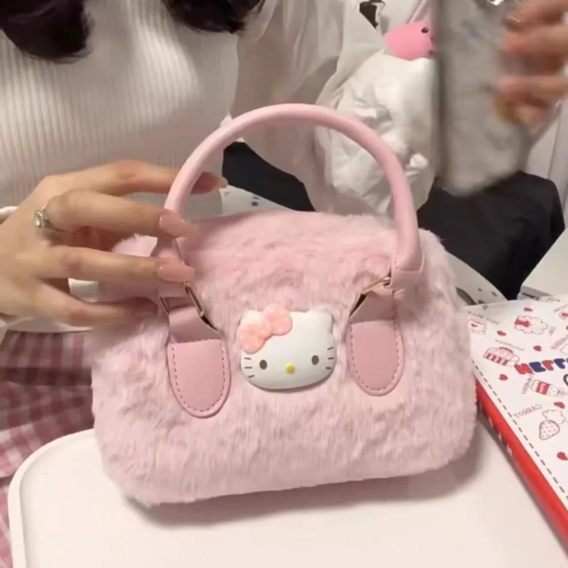 Sanrio torby Crossbody dla kobiet pluszowe etui na ramię Hello Kitty torebki i torebki modna torebka listonoszka śliczny portfel