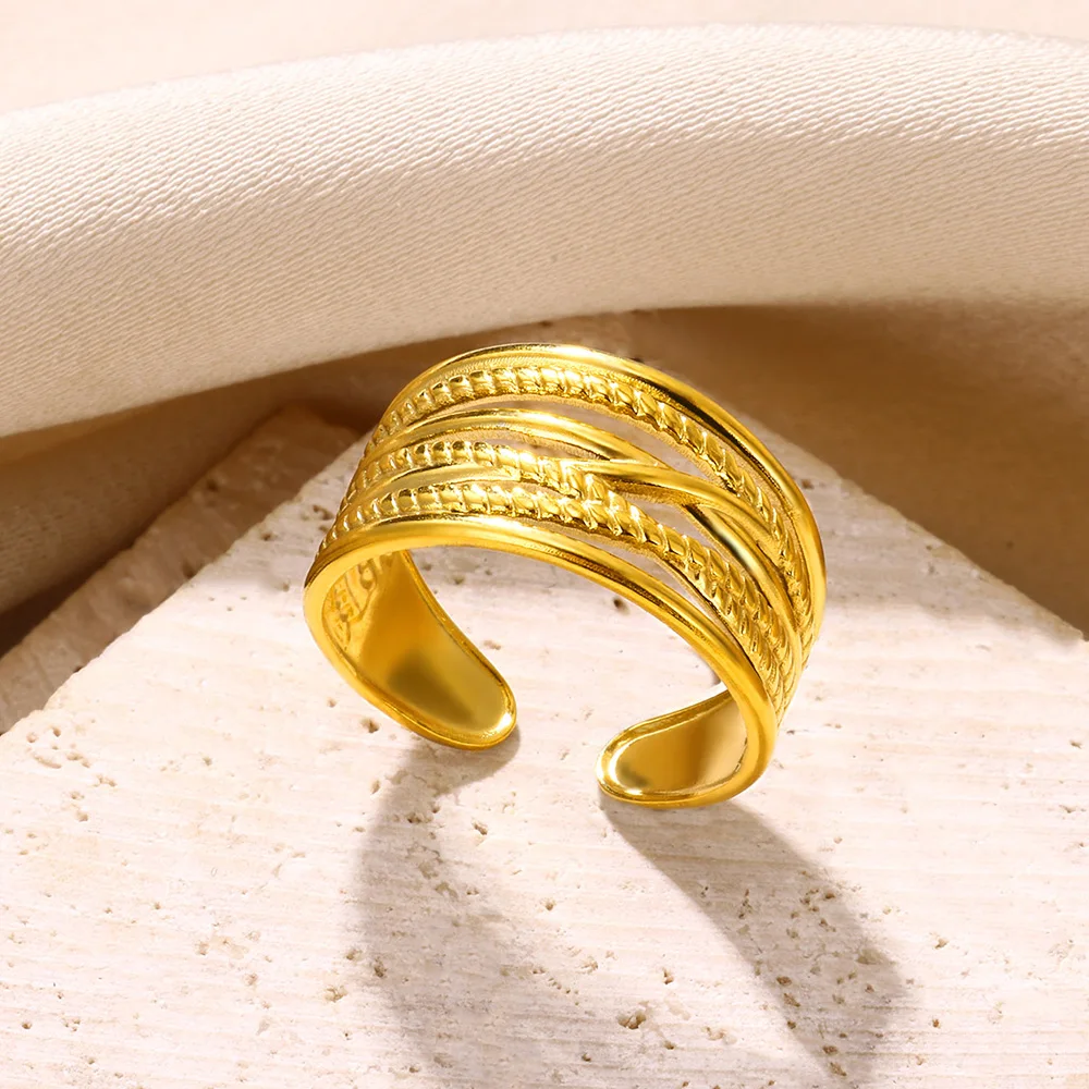 Stainless Steel Love Heart Rings for Women Gold Color Geometric Figure Rings 2023 Trend Korean Fashion Aesthetic Jewelry Gift