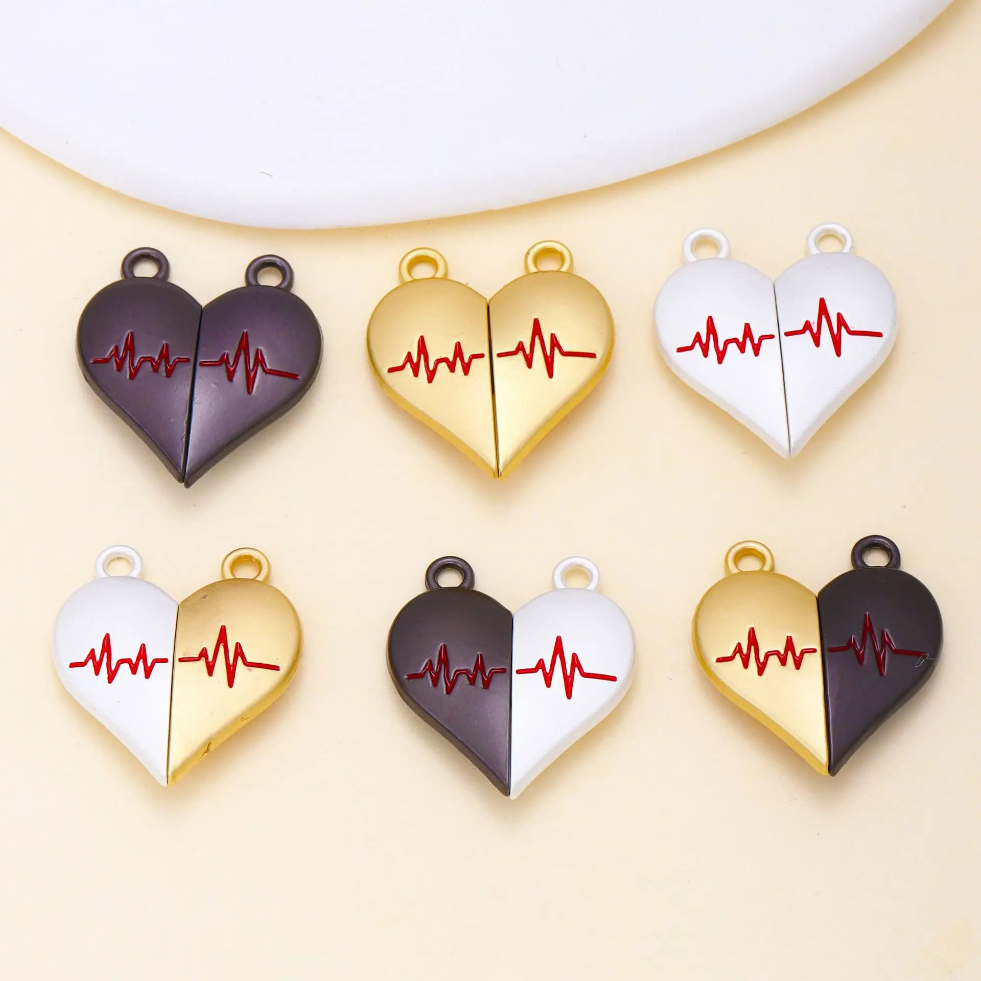 20 pcs/lot Fashion Metal Heart Magnetic Pendant Matching Choker ECG Romantic DIY Jewelry Accessories Wholesale