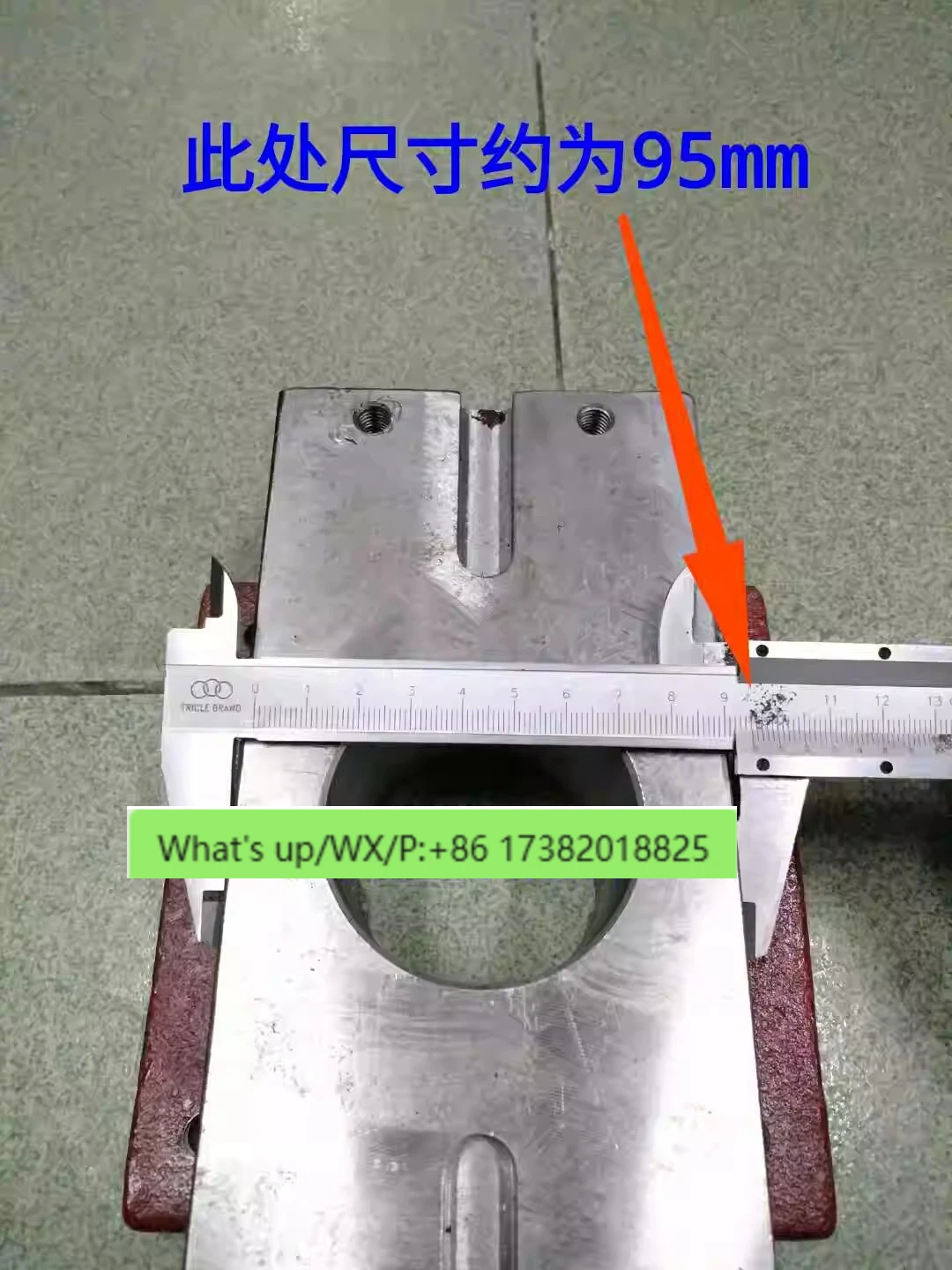 Injection molding machine accessories Original hopper, bucket, slide plate, slider 120T.160T or more Universal machine