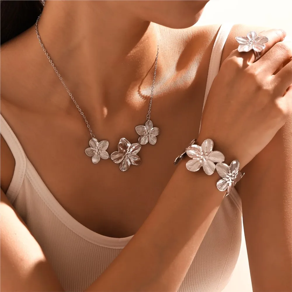 Women\'s Flower Pendant Necklace Bracelets Ring Jewelry Set Gold Plated Stainless Steel Necklaces Cuff Bracelet Rings For Women