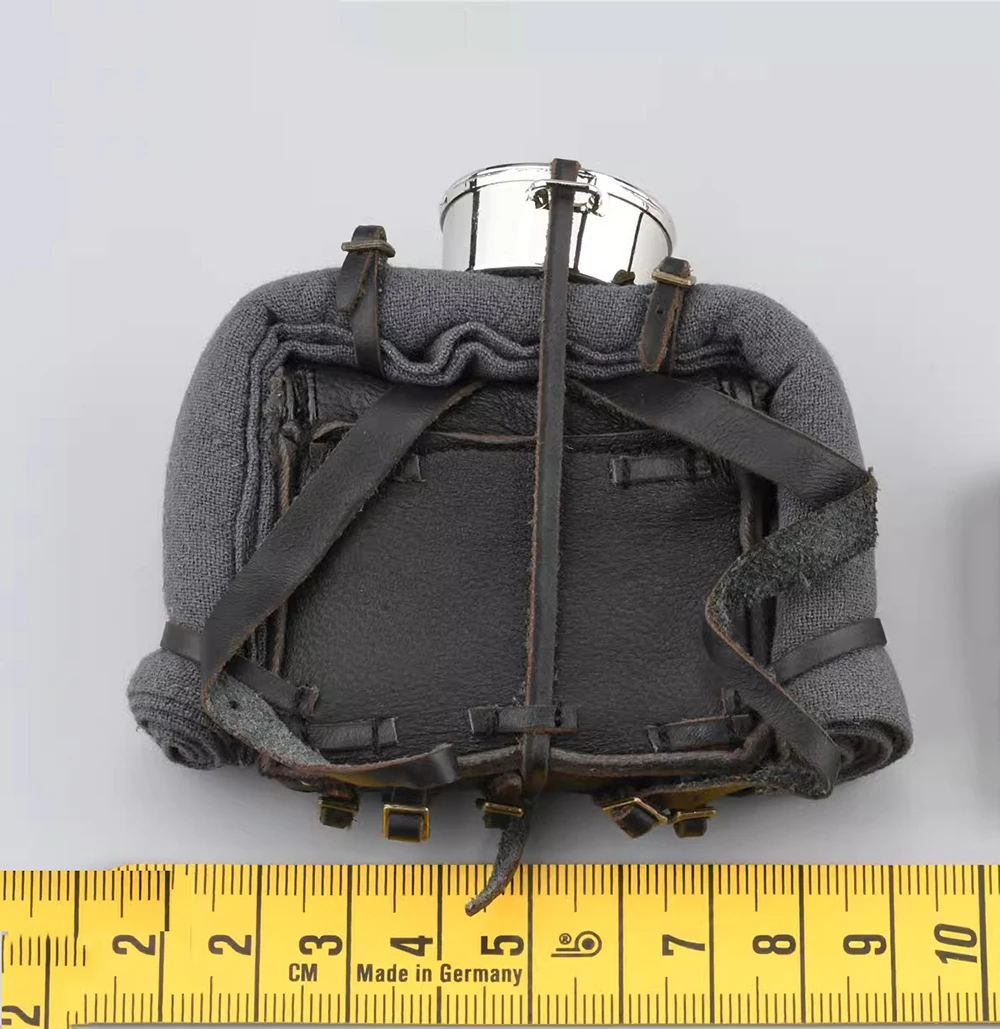 1/6 QORANGE QOTOYS QOM-1028 Soldier France 6th Group Army 104 Regiment La Marne 1914 Large Luggage Lunch Box Toys Model 12\