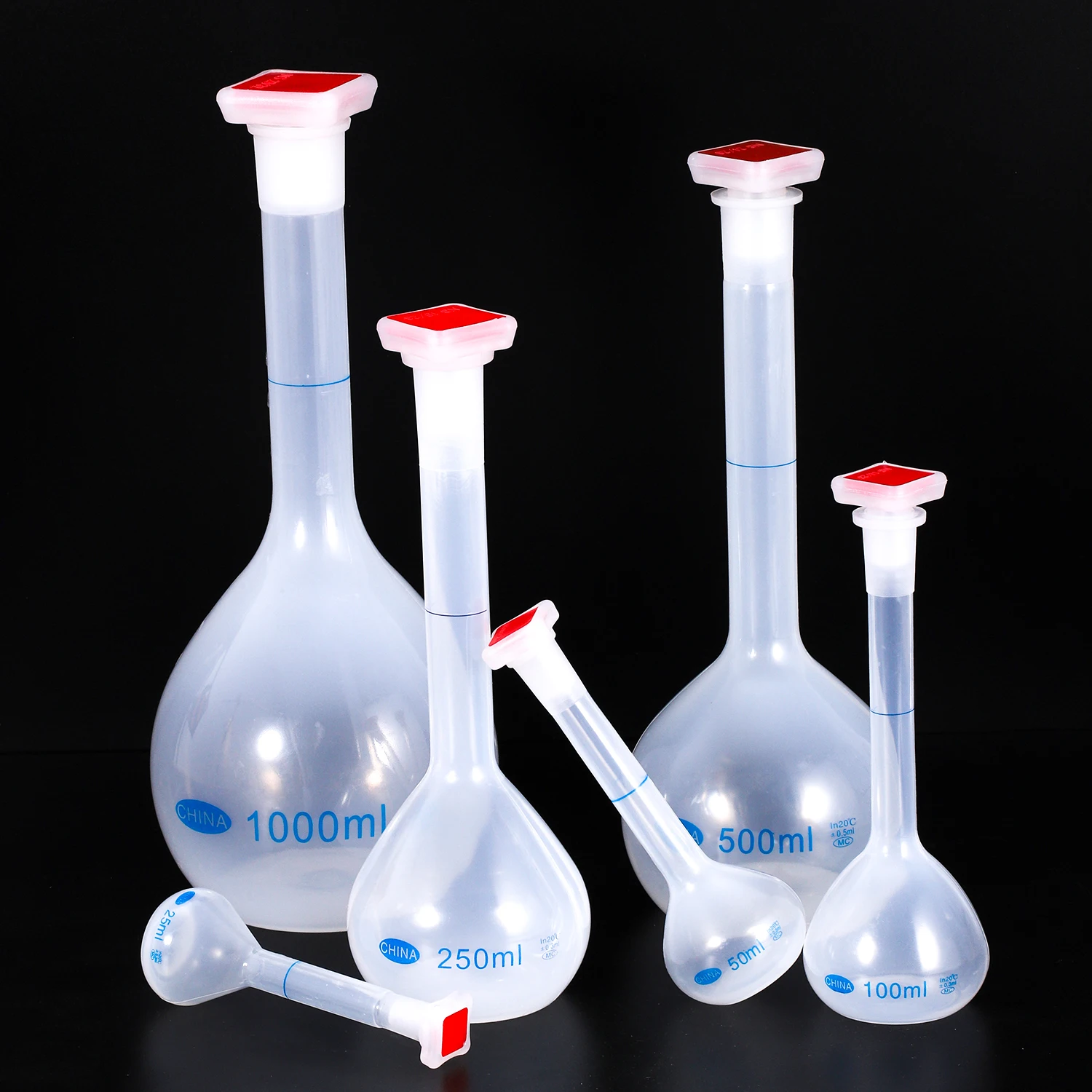 Plastik Vazo Şekli Ölçüm Şişesi Tıpalı Hassas Dayanıklı Uzun Boyunlu Laboratuvar Hacimsel Şişe 25/50/100/250/500/1000ml