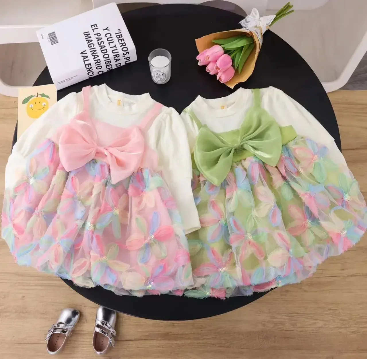 (Girls 0-3 Years Old) Spring and Autumn New Girls\' Dress Bow Flowers Hand-painted Wind A-line Dress Crew-neck Fake Two Pieces