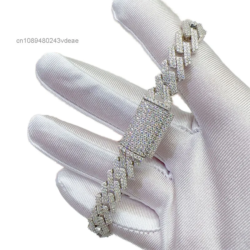 

Оптовая цена лабораторный бриллиант Муассанит Серебро 925 ВТВ Муассанит Iced Out Ювелирные изделия в стиле хип-хоп Кубинский браслет