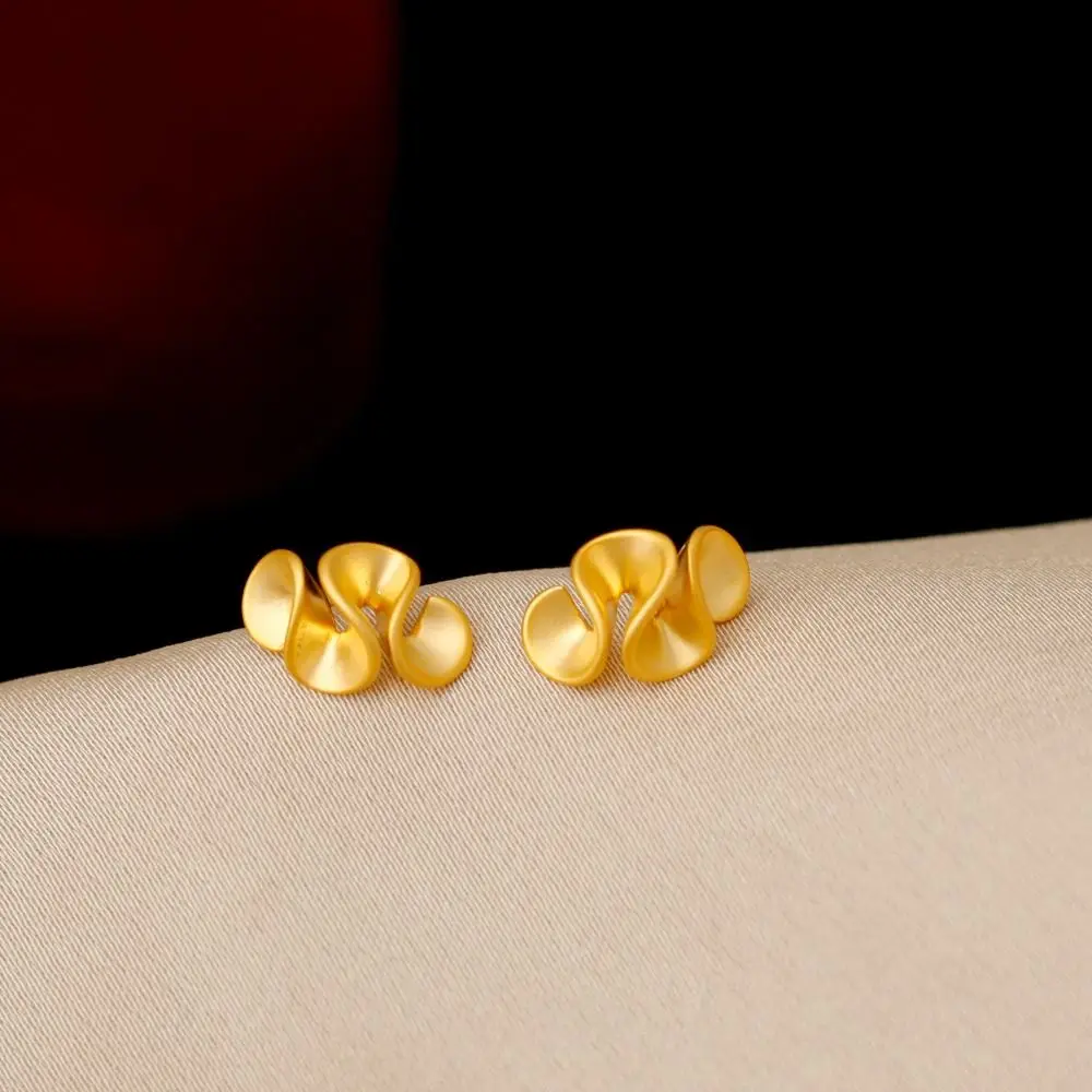 

925 Silver Women Metal Earrings Simple Cream Flower Shape Pleated Stud Earrings Flounce Matte Geometric Ear Accessories Party