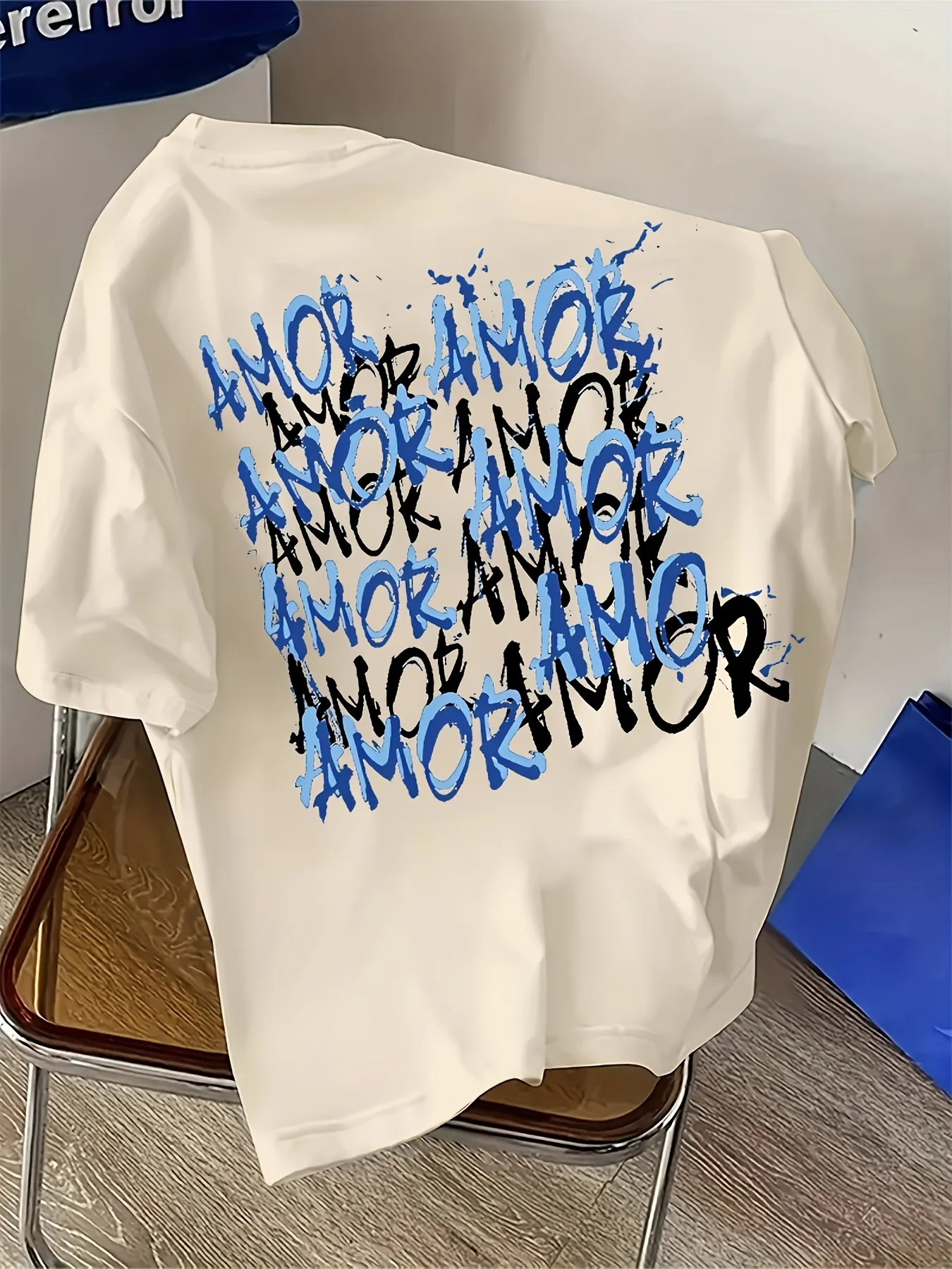 เสื้อยืดลายกราฟฟิตี้สีน้ำเงินด - Street Fashion Urban บทวิจารณ์และราคา