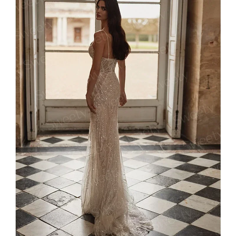 高級マーメイドウェディングドレス刺繍レースビーズエンパイアボールガウン恋人 V ネックノースリーブカスタマイズ Vestido デノビ