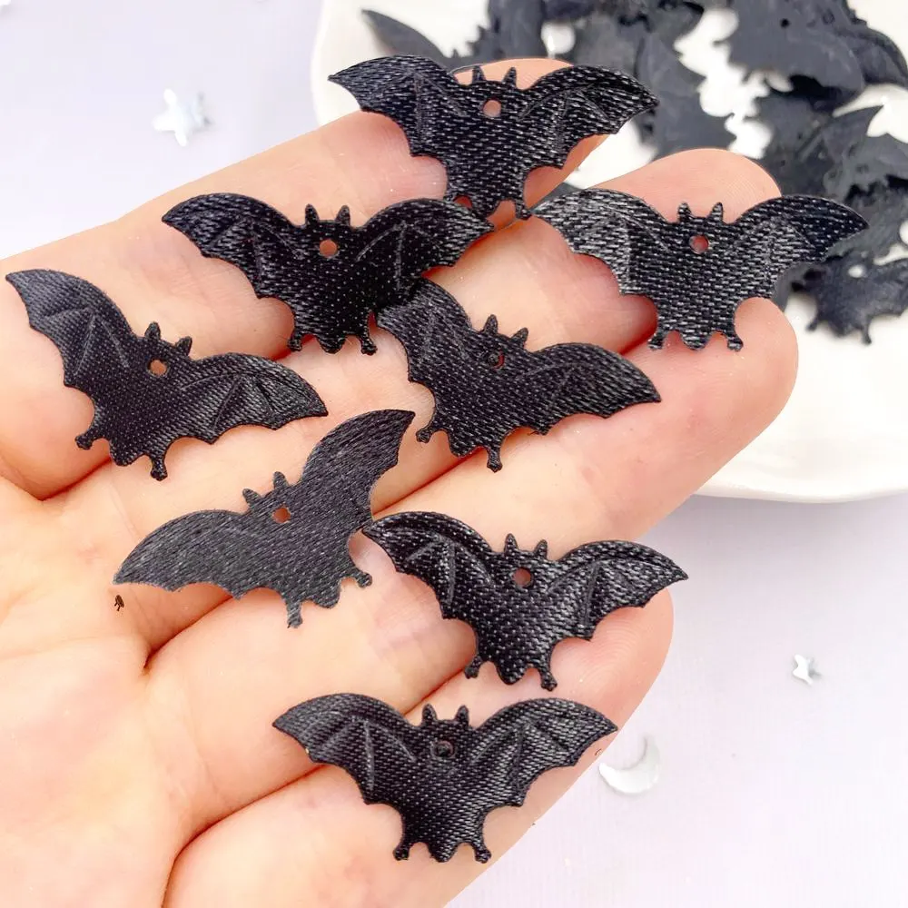 100 sztuk tkanina filcowa fajny czarny nietoperz śliczne naszywki DIY Craft aplikacja na odzież spinka do włosów części Halloween Decor Craft SE752