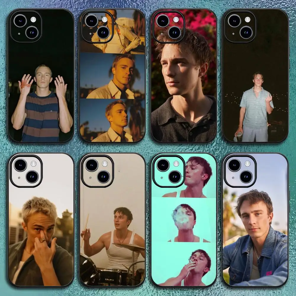 Actor D-Drew Starke…