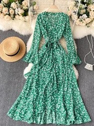 Summer New Style Printed Women's Trumpet Sleeve Lace-up Thin Temperament V-neck Irregular Ruffled Dress UK710