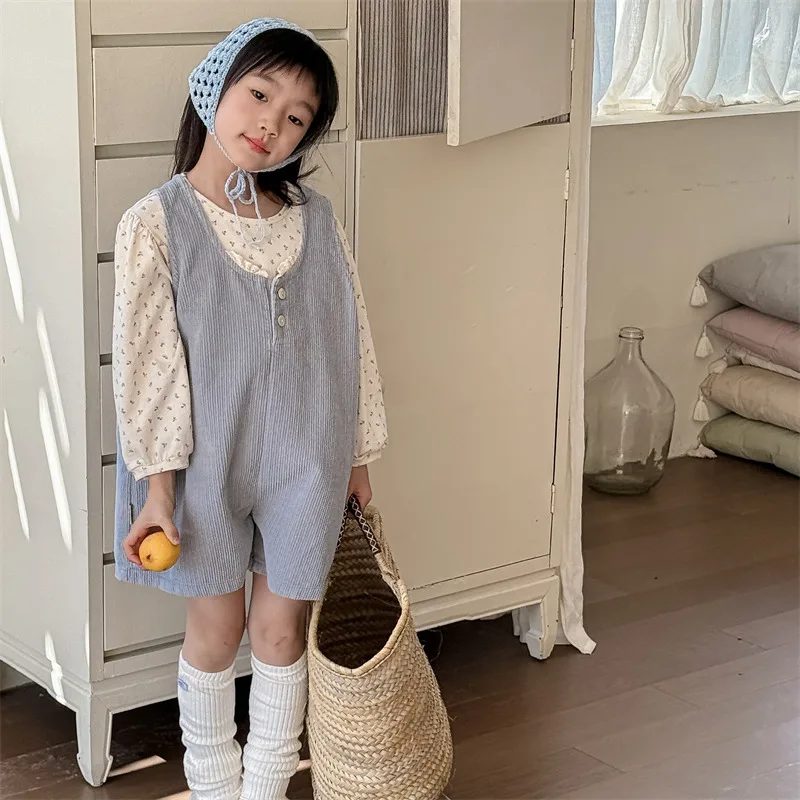 

2025 Spring New Children Corduroy Overalls Solid Girls Loose Strap Shorts Baby Sleeveless Jumpsuit Kids Casual Middle Pants