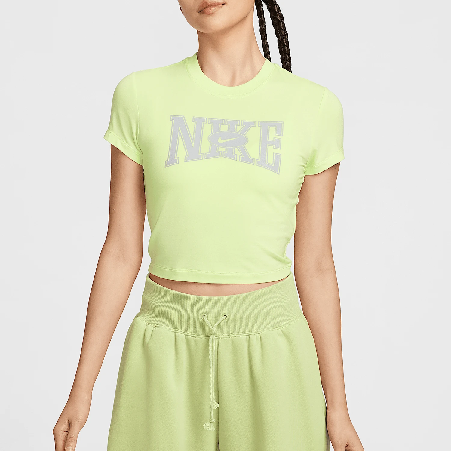 T-shirt resistente e traspirante da donna Nike genuine Sportswear HQ1710-360