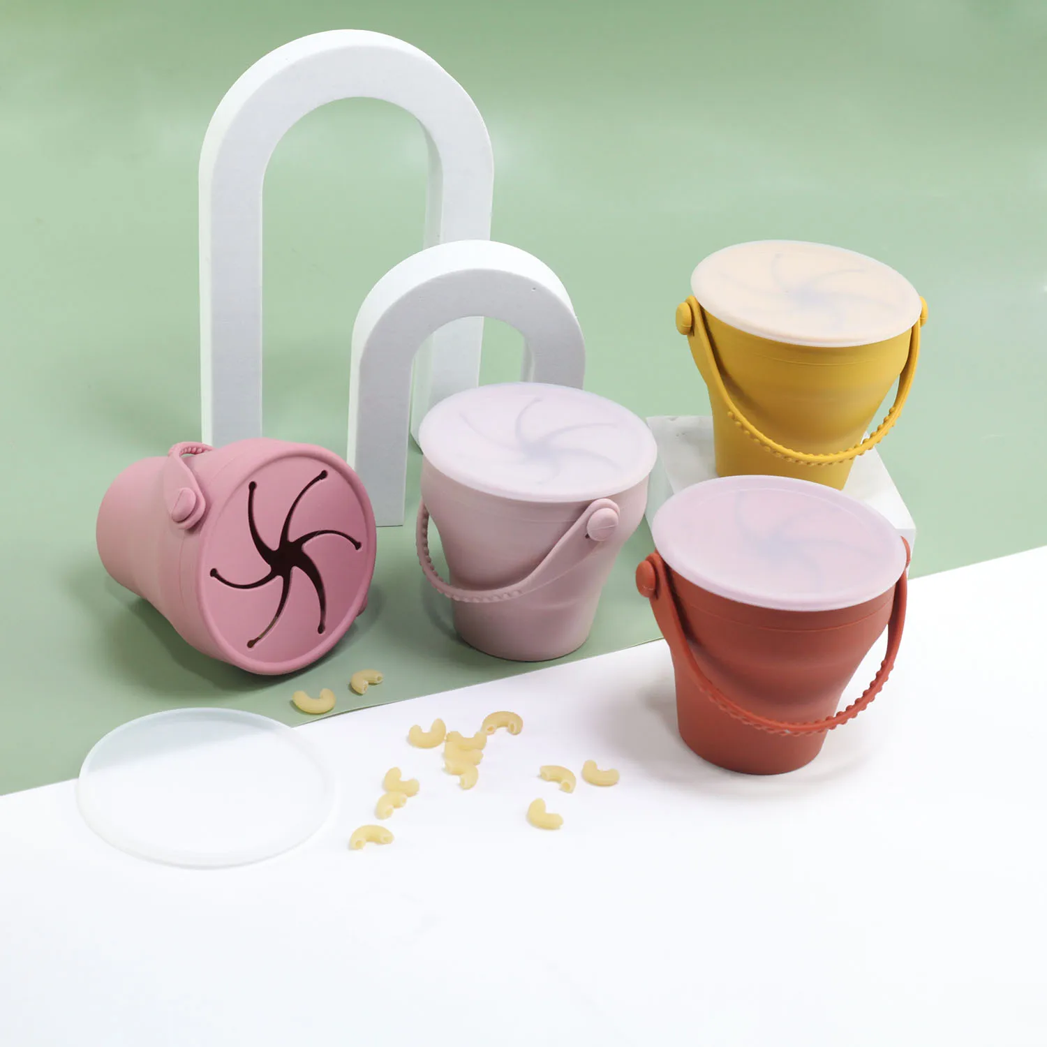 

Silicone foldable snack cup beautiful design silicone baby snack cup cute silicone feeding snack cup