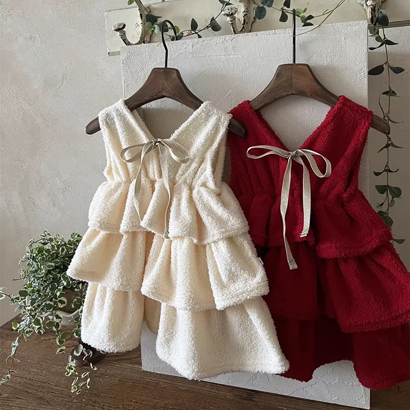 2025 ฤดูหนาวสาวใหม่ชุดเจ้าหญิงแขนกุดเด็กขนแกะชุดเด็กผู้หญิงน่ารัก Christmas Party ชุดเด็กเสื้อผ้าที่อบอุ่น