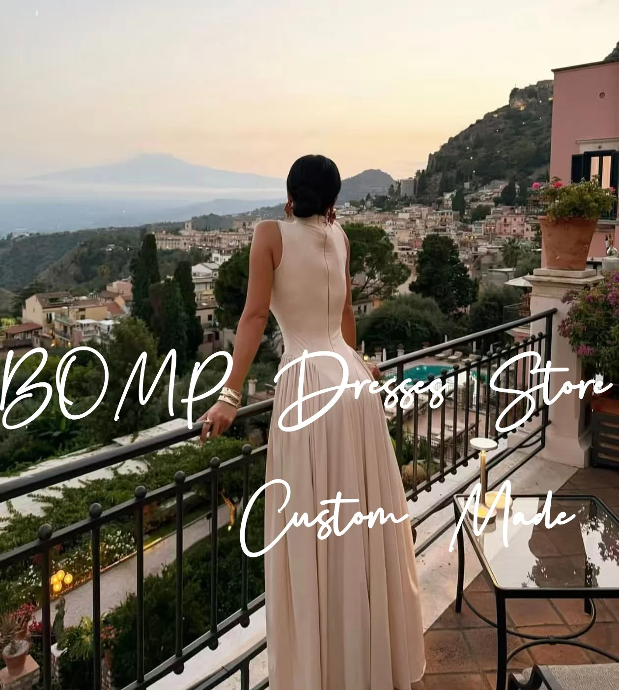 BOMP Elegante avondjurk O-hals Mouwloos Gedrapeerd A-lijn Vloerlengte Satijn Bruiloftsjurk Op maat gemaakte • Musta Juan 2017-