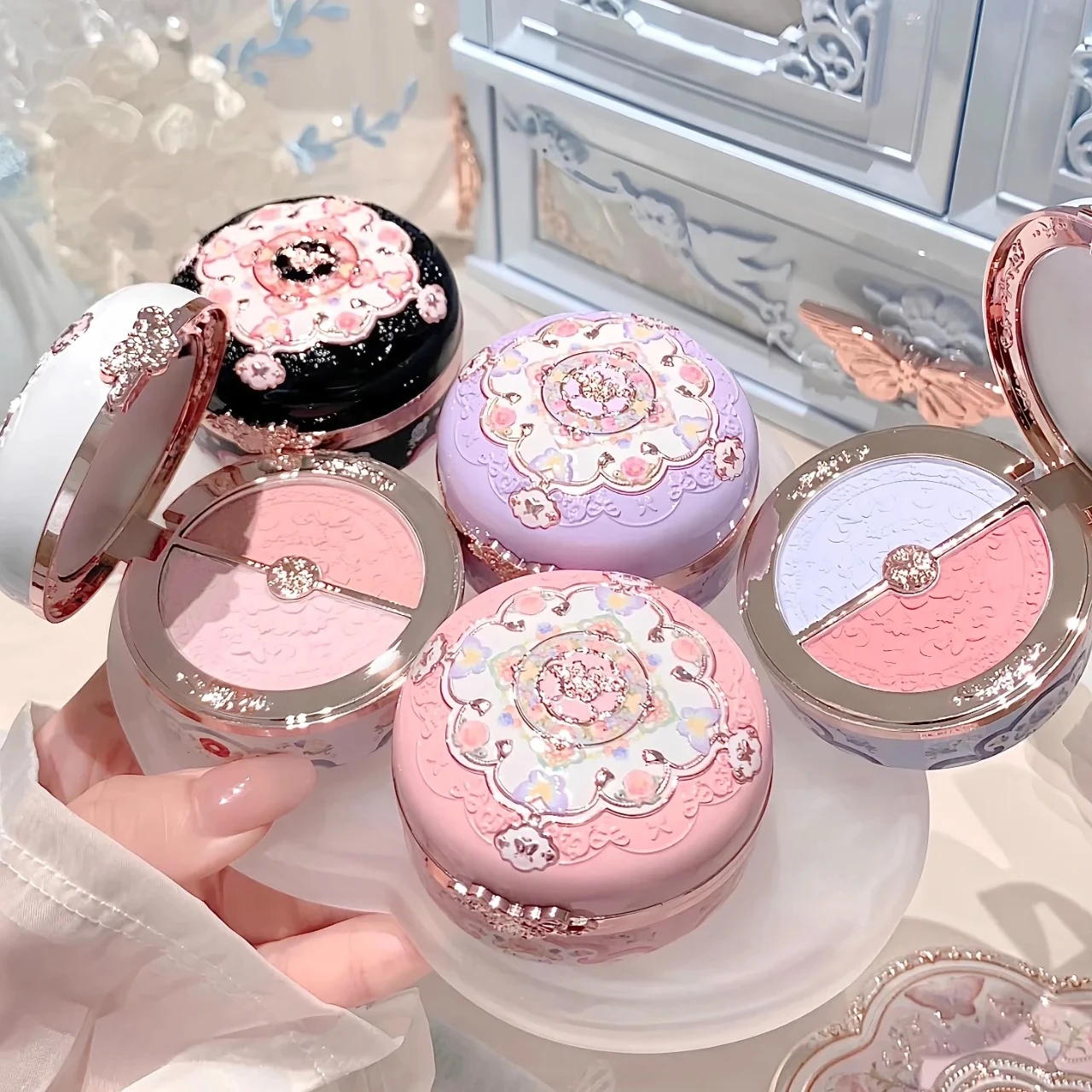 Flower Knows Blusher Butterfly Cloud Collar /Swan Ballet Embossed Blush Matte Pigment Natural Nude Brightening Cheek Face Makeup