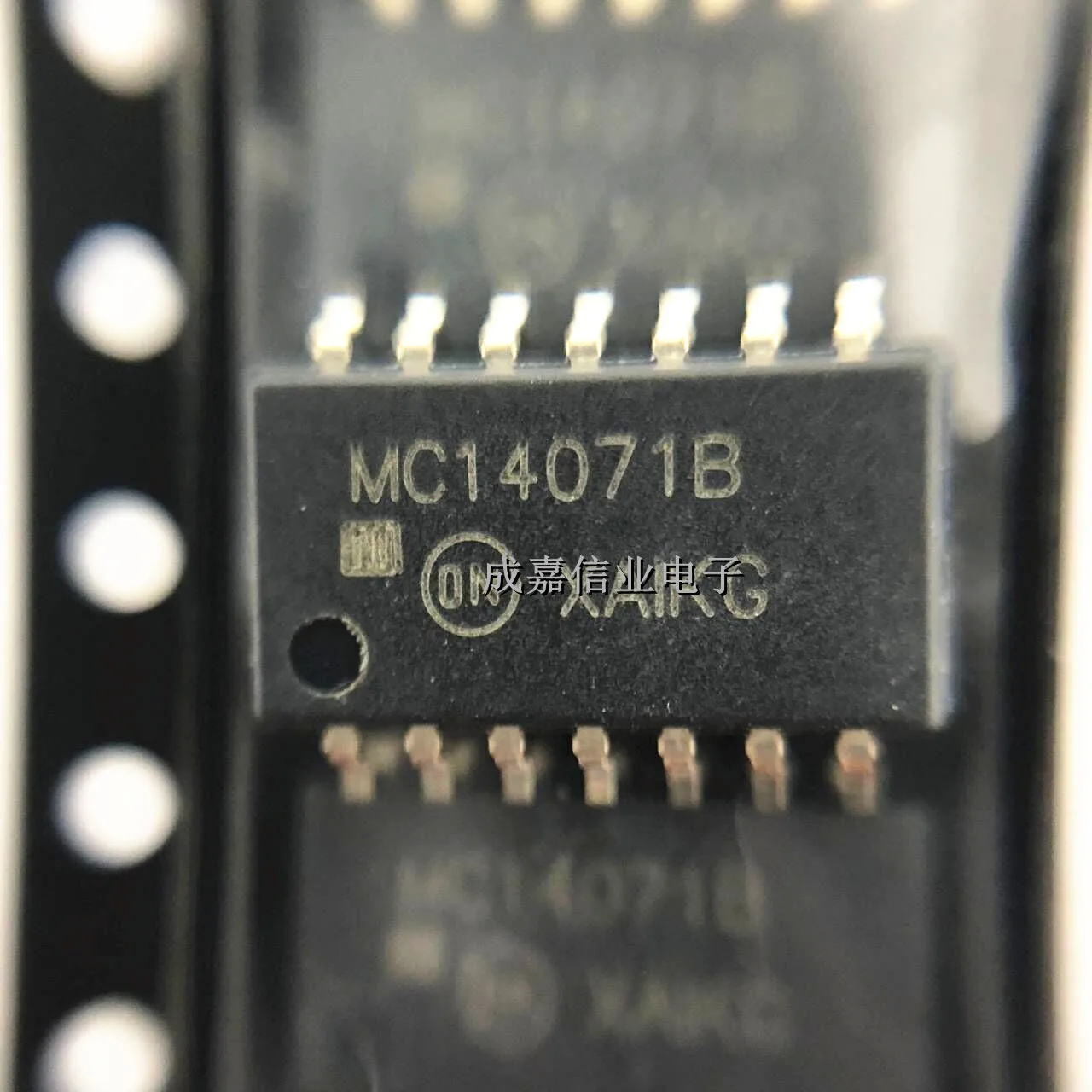 10pcs/Lot MC14071BFELG SOIC-14 MARKING;MC14071B OR Gate 4-Element 2-IN CMOS 14-Pin Operating Temperature:- 55 C-+ 125 C