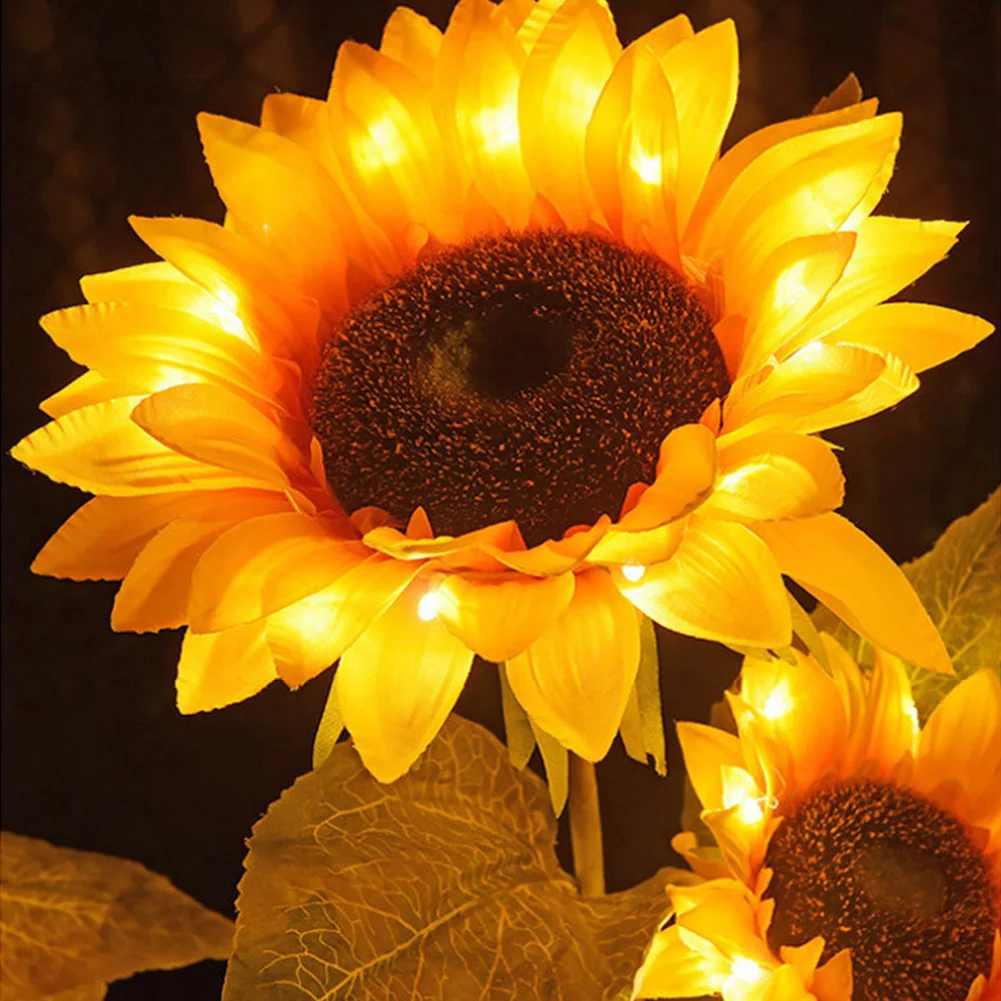 

Solar Sunflower Stake Light LED Solar Light with 3 Lights Solar Garden Lights IP65 Waterproof 600mAh for Yard Patio Pathway