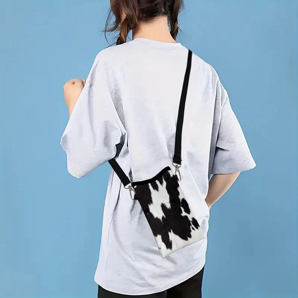 Cow Graffiti Crossbody PhoneBag Adjustable Detachable Strap Designed ForWomen CrossbodyBagShoulder Bag