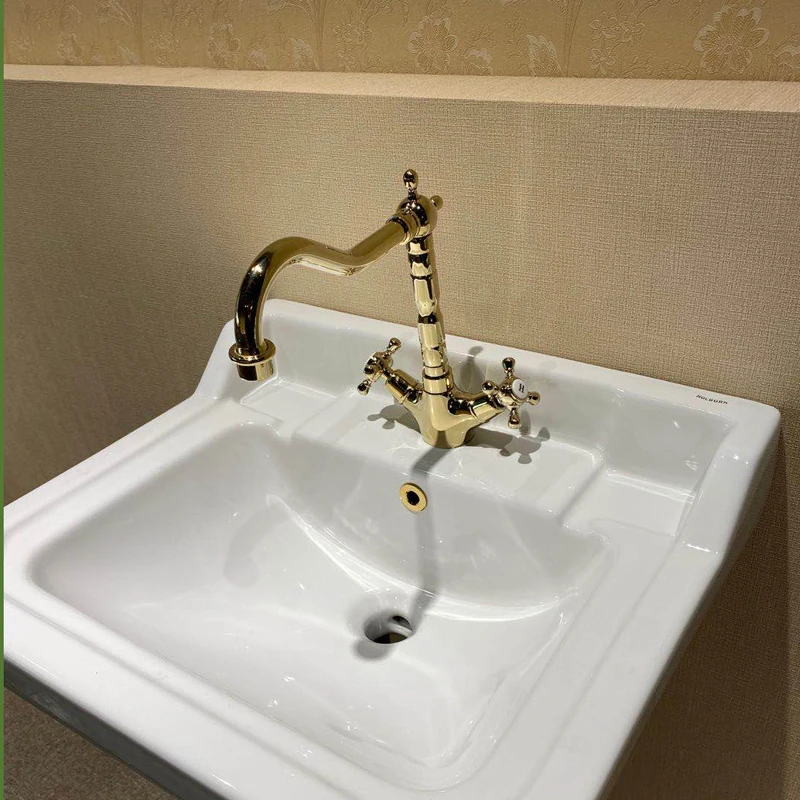 

Bathroom high water outlet hot and cold washbasin classical faucet retro style single hole washbasin high handle faucet