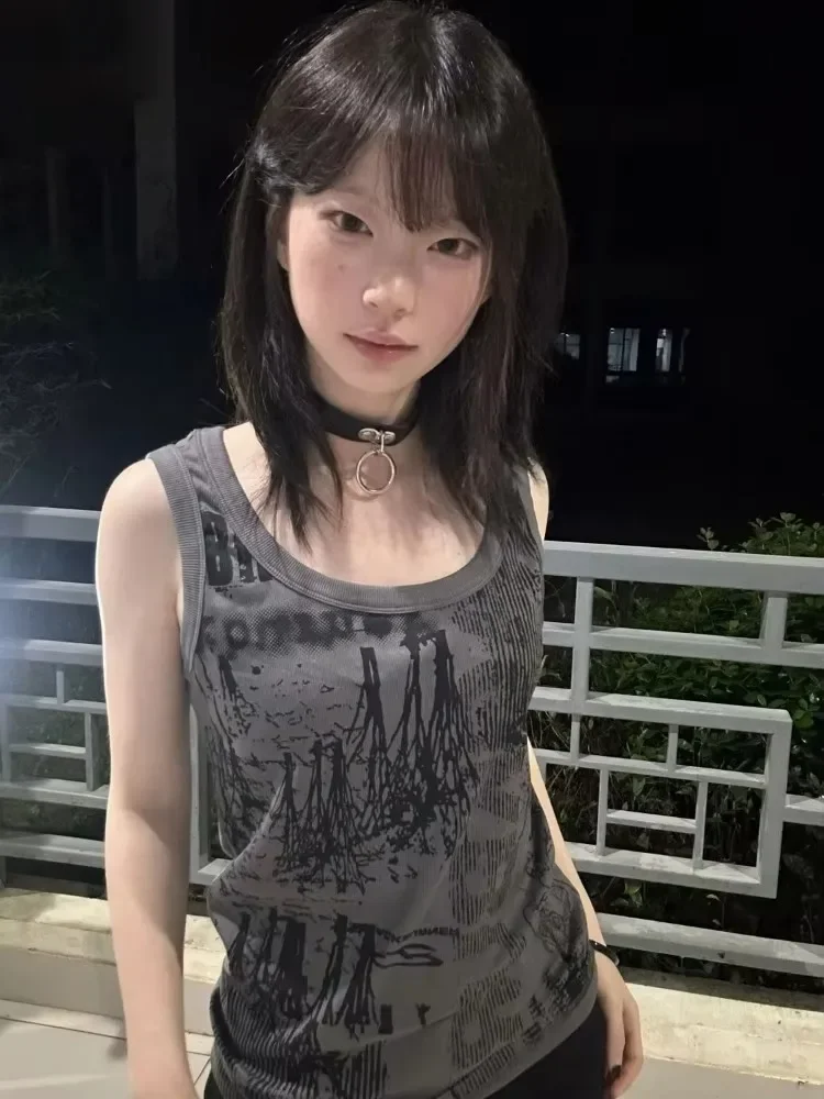 

Летний хоп Y2k Эстетический винтажный жилет Harajuku Серый принт в стиле гранж Повседневная камзол Уличная одежда Фея Облегающие майки для женщин