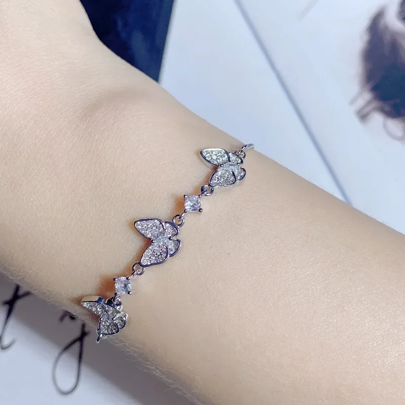 MDLFES مويسان الماس نمط مزاجه الحلو فراشة صغيرة سوار المرأة 18K مطلية بالذهب CCTV شعور كبار