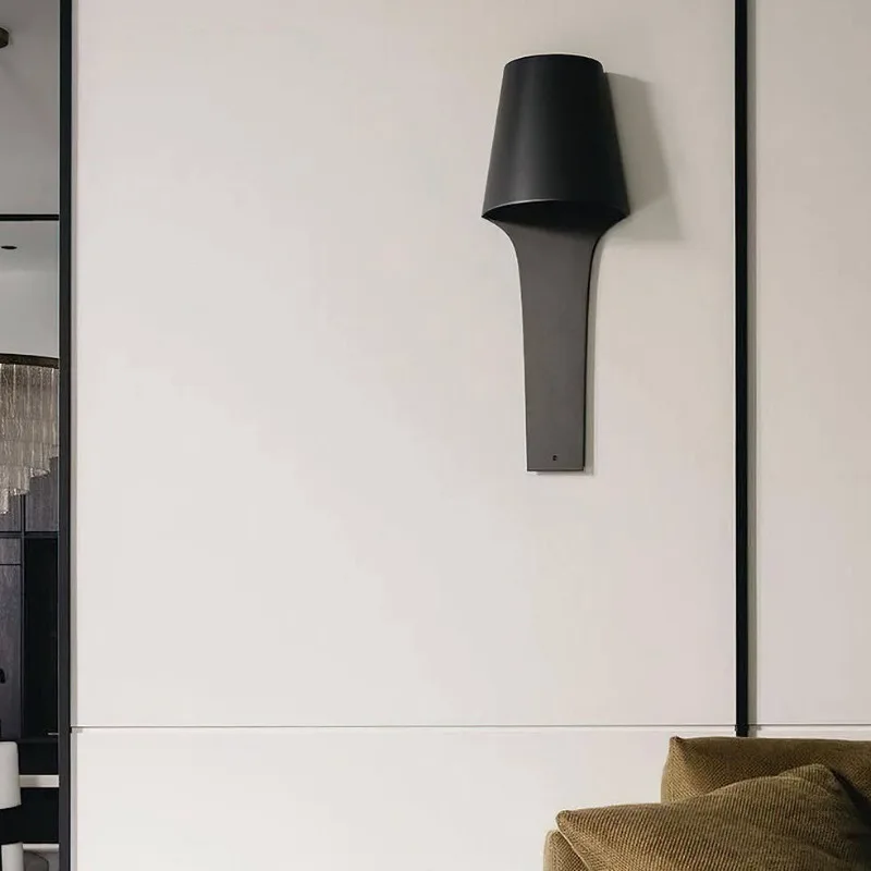 French Minimalist Wall Lamps Bedroom Headboard Designer Parlor Decoration Background Wall Sconces Hotel Model Room Art Fixtures