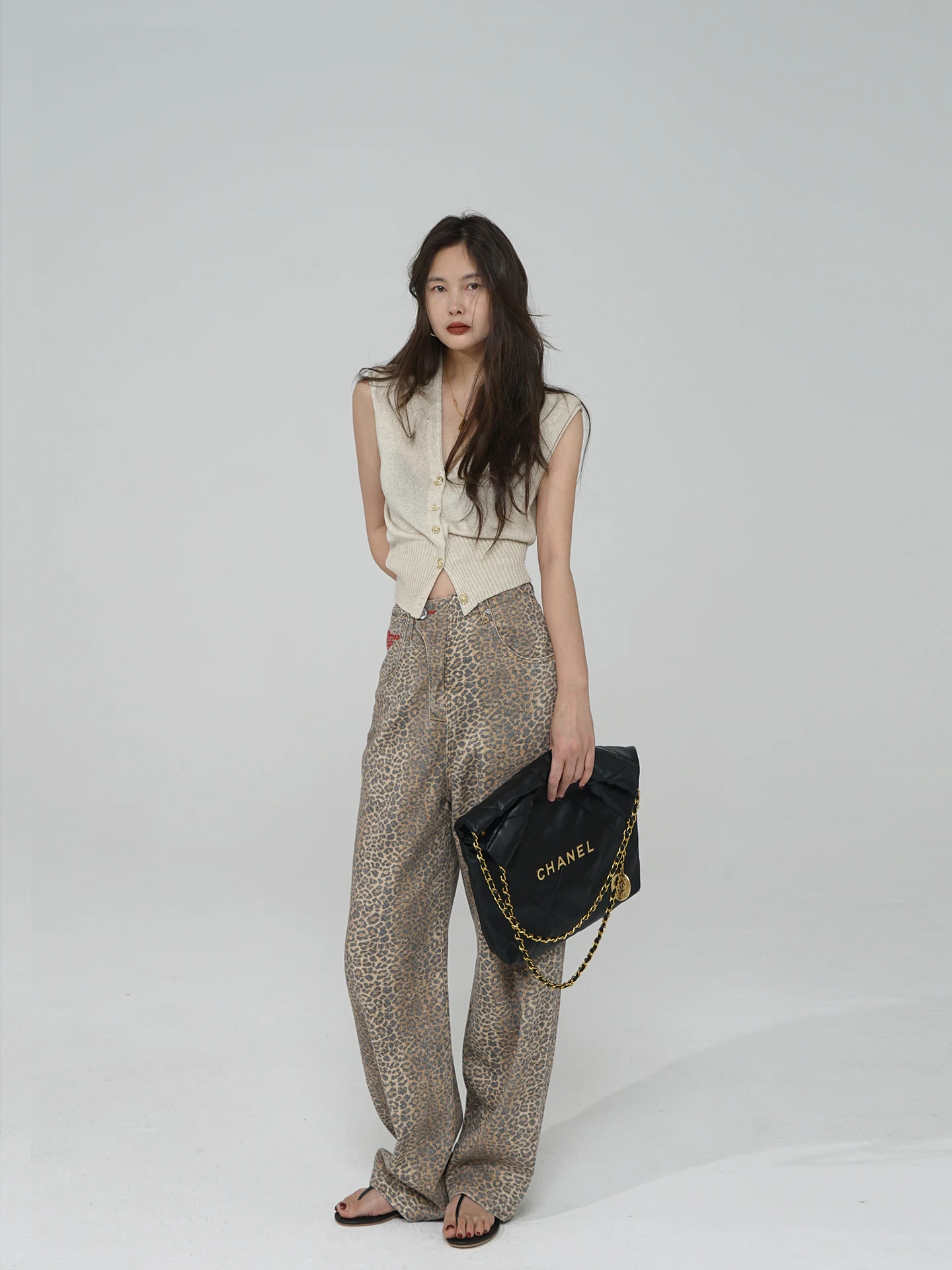 

Akimbo Shiny Silk Knitted Short Waist-Cinching Vest V-Neck Open Cardigan Spring Women's Casual High Waist Type Fiber Blend