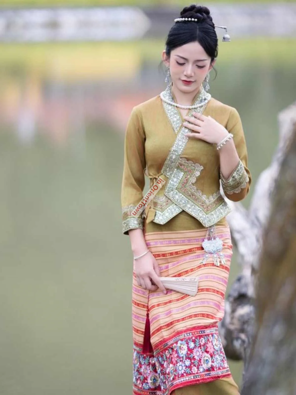 Xishuangbanna Dai Embroidery Clothing Green Top + Skirt Traditional Princess Dress Ethnic Suits Thailand Yunnan Tourism Attire