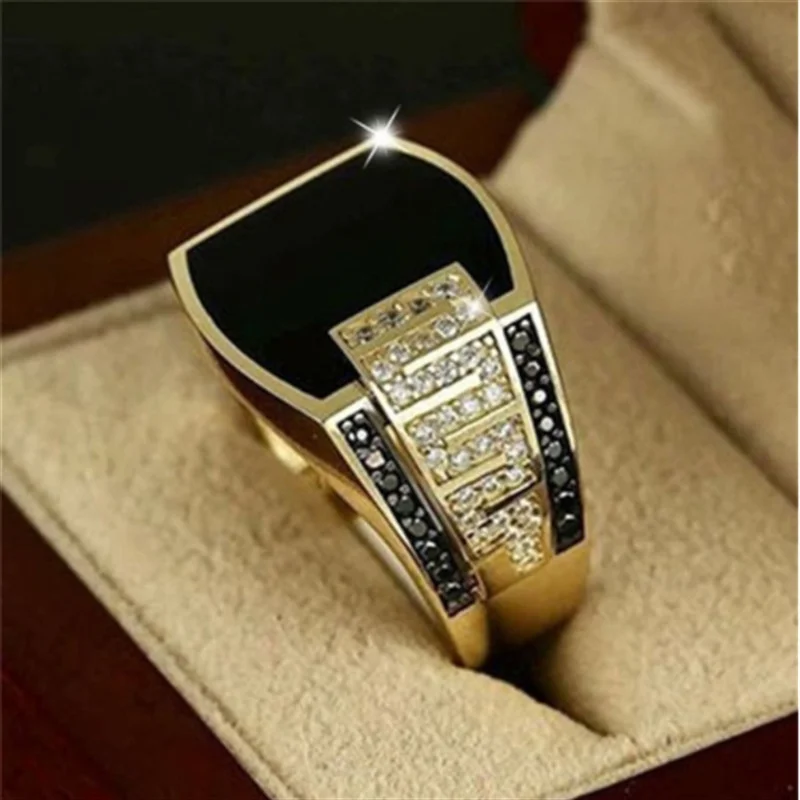 Classic Men\'s Ring Fashion Metal Gold Color Inlaid Black Stone Zircon Punk Rings for Men Engagement Wedding Luxury Jewelry