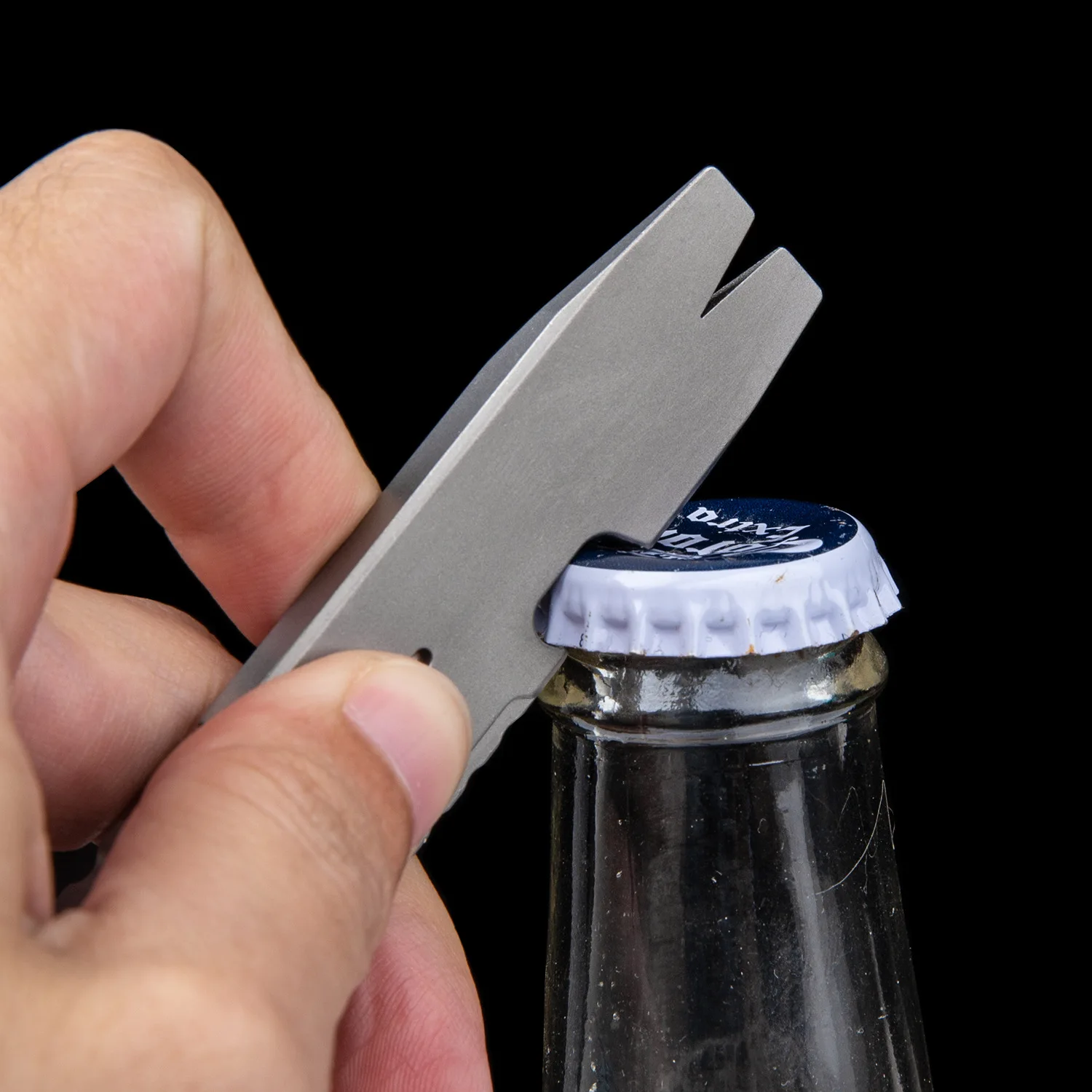 Titanium alloy Mini Prybar Multifunctional Tool Driver Bottle Opener EDC Outdoor Keychain Gadget