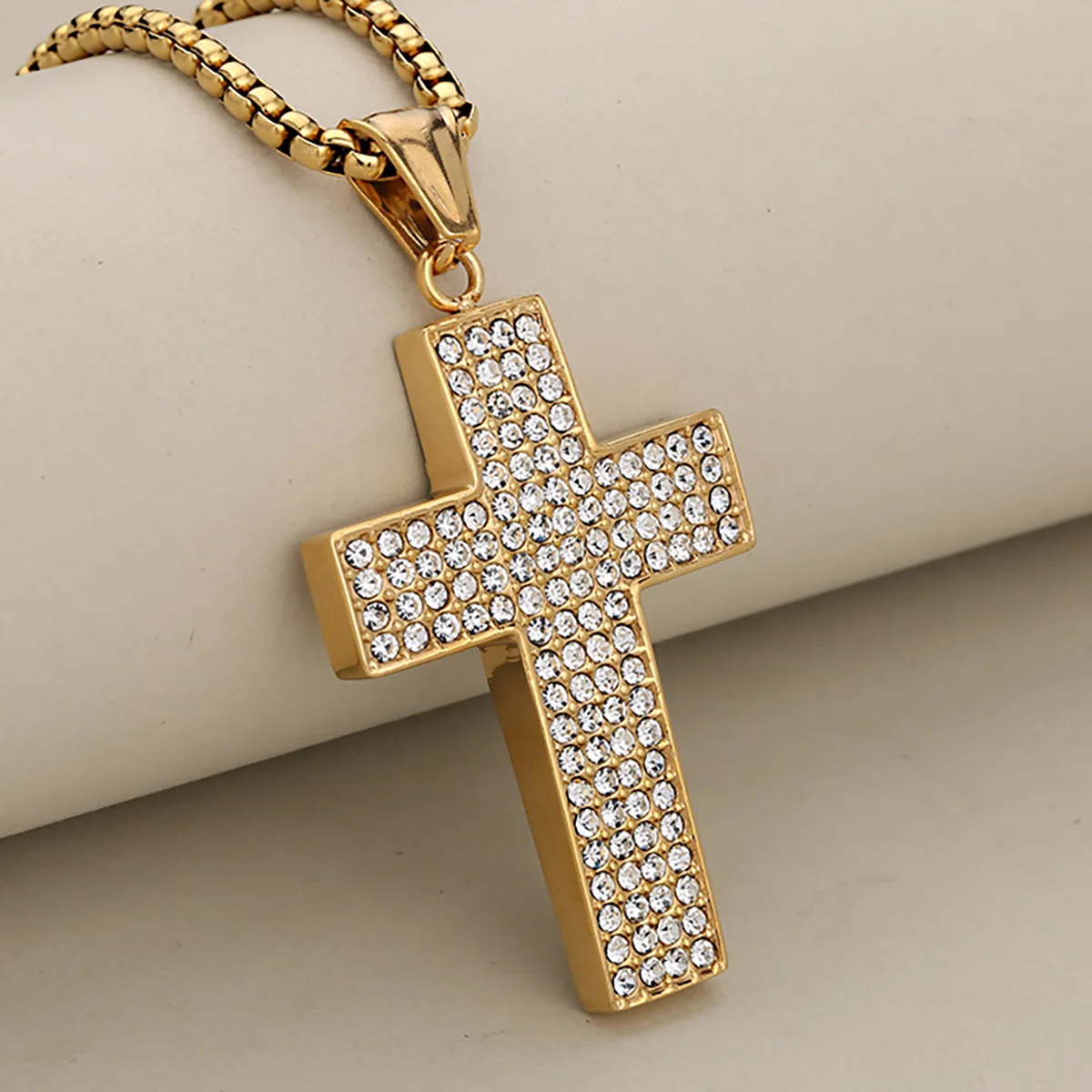 

Ideal For Gift Hip-Hop Stainless Steel Gold-Plated Full Diamond Cross Pendant Necklace For Men And Women, Decent & Generous