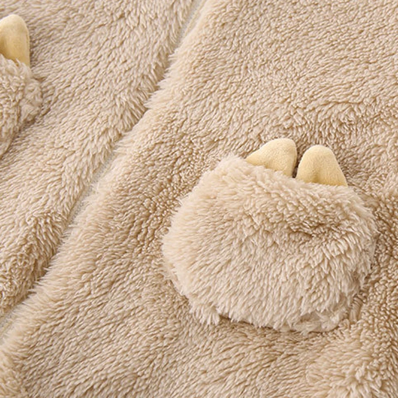 IYEAL لينة الطفل السروال القصير الوليد ملابس الأولاد الخريف الكرتون الصوف مع مقنعين الرضع وزرة طفل للجنسين وتتسابق حللا